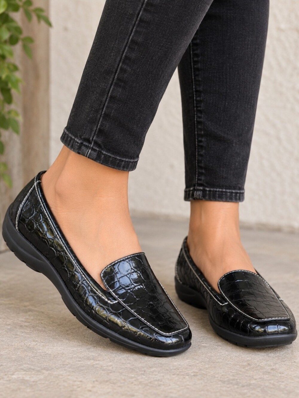 Natural Soul Fanna Y2K Preppy Minimalist Croc Sqaure Toe Comfort Loafer 7.5M